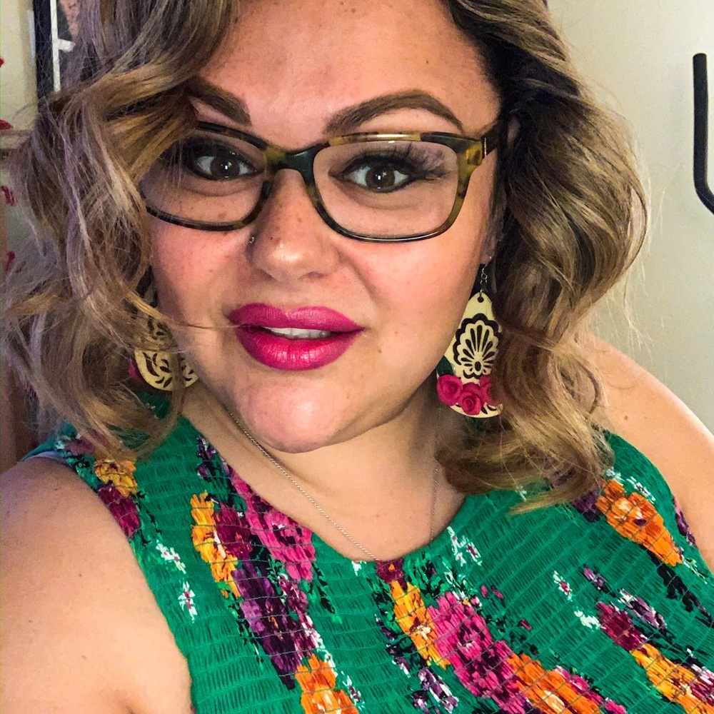 Meet your Posher, Amanda